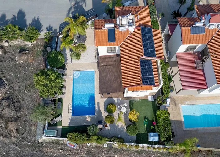 Sunnyside Family * Protaras