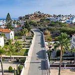 Sunnyside Family Villa